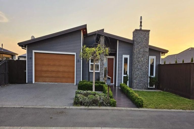 Photo of property in 37 Quartz Drive, Rolleston, 7614