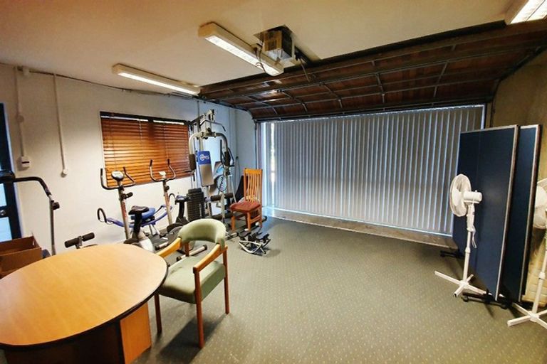 Photo of property in 39 Ransom Smyth Drive, Goodwood Heights, Auckland, 2105