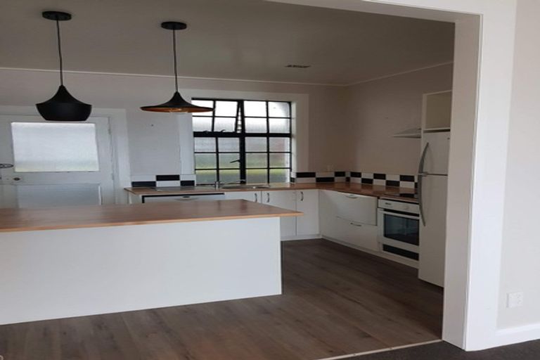 Photo of property in 1/1 Brooklyn Road, Mount Cook, Wellington, 6011