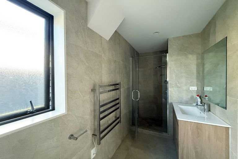 Photo of property in 17 Kaha Road, Takanini, 2110