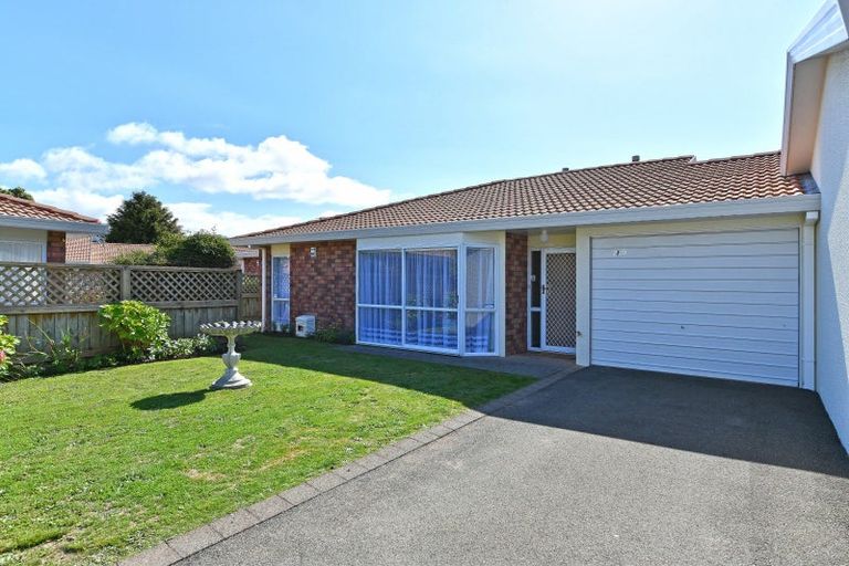 Photo of property in 2/29 Lane Street, Wallaceville, Upper Hutt, 5018