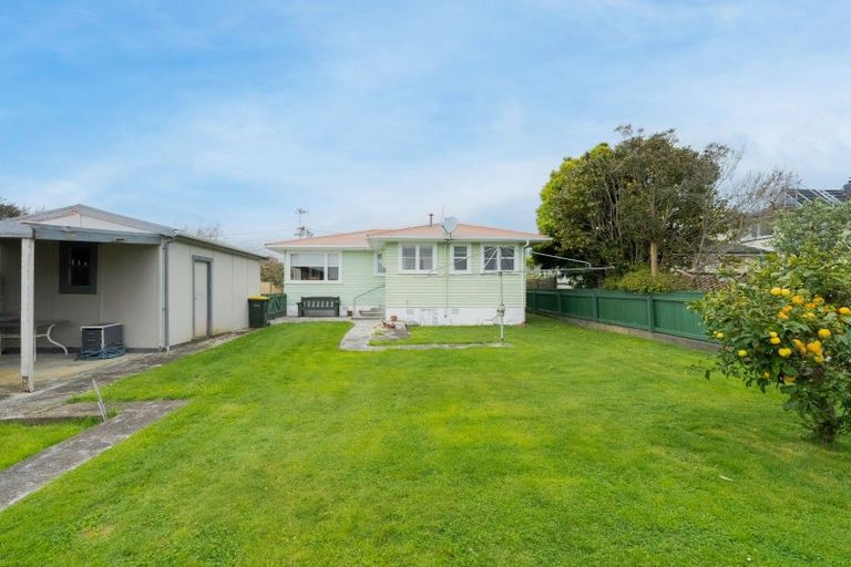 Photo of property in 13 Tawa Street, Levin, 5510