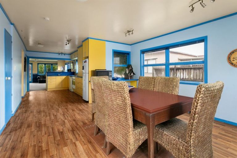 Photo of property in 35 Edinburgh Street, Waihi Beach, 3611