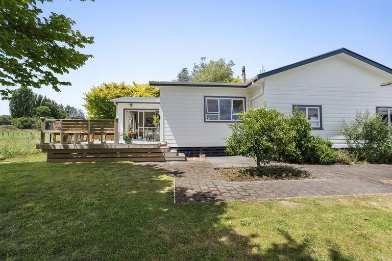 Photo of property in 1083 Tarata Road, Kaimata, Inglewood, 4387
