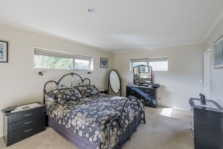 Photo of property in 23 Leanne Way, Waikanae Beach, Waikanae, 5036