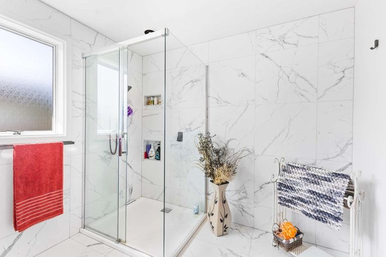 Photo of property in 22a Stafford Street, Waitara, 4320