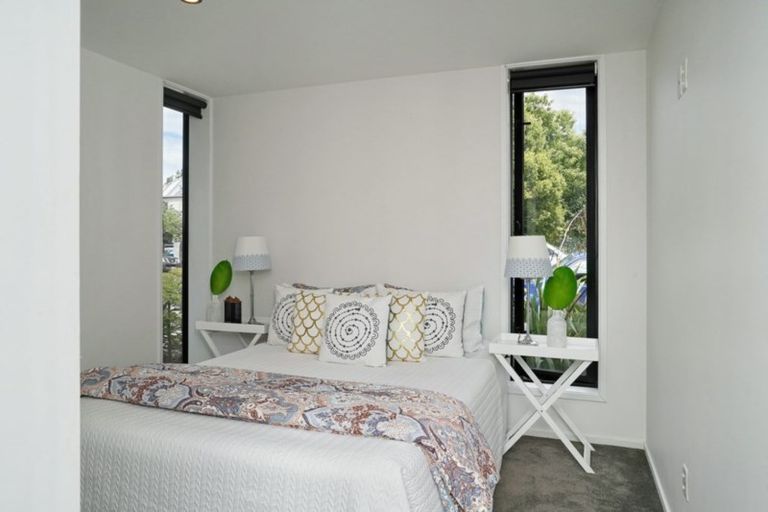 Photo of property in 4/275 Kilmore Street, Christchurch Central, Christchurch, 8011