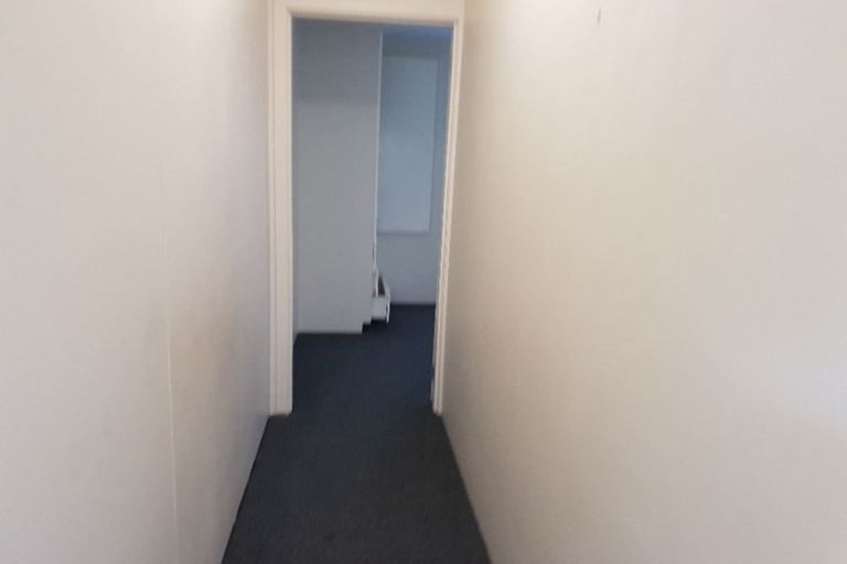Photo of property in 80p Tirimoana Road, Te Atatu South, Auckland, 0602
