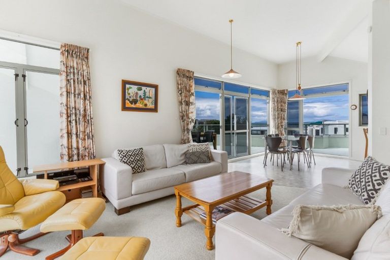 Photo of property in 115 Pohutukawa Crescent, Whangamata, 3620