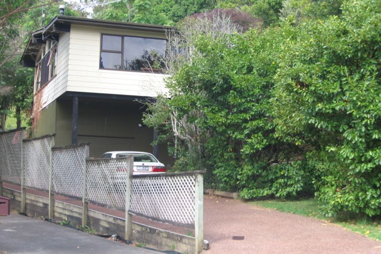 Photo of property in 22 Bonito Place, Bayview, Auckland, 0629
