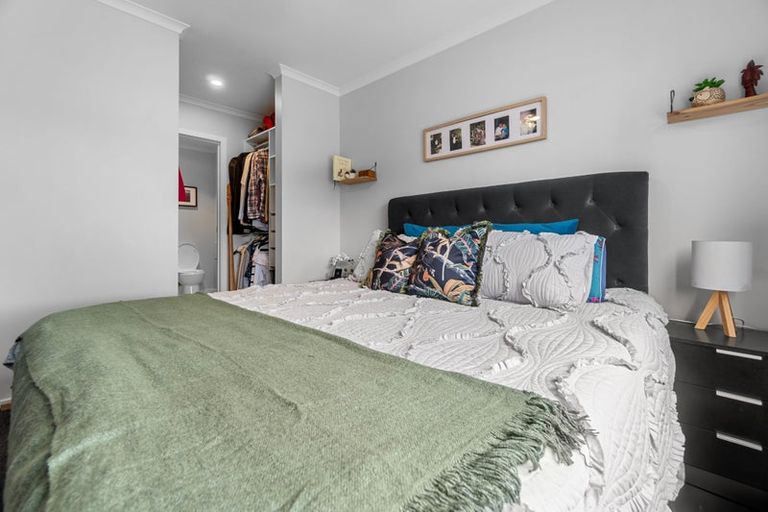 Photo of property in 24 Old Farm Road, Hamilton East, Hamilton, 3216