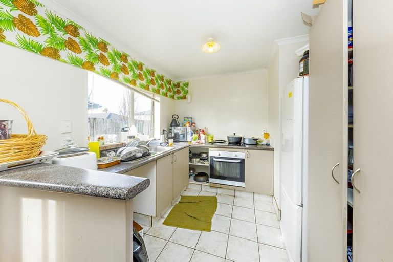 Photo of property in 19 Senator Drive, Manurewa, Auckland, 2105