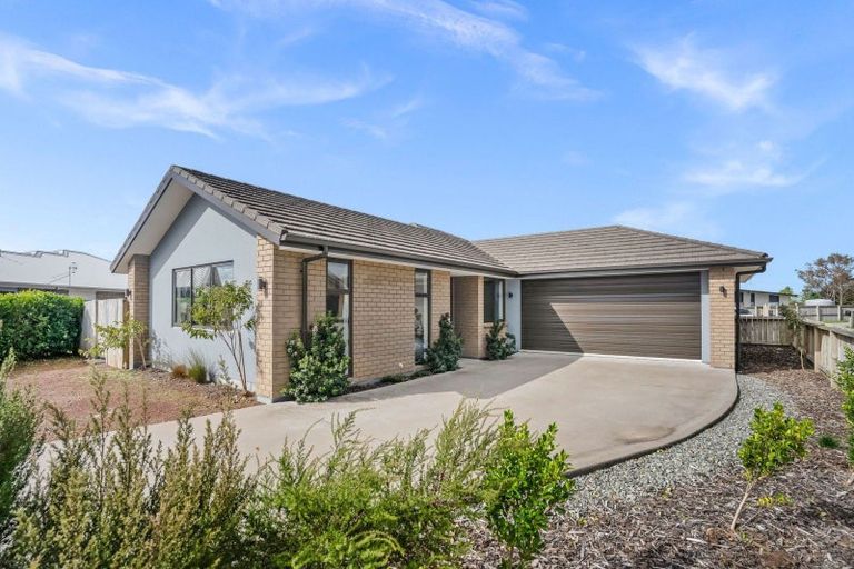 Photo of property in 11 Kekewai Place, Tikipunga, Whangarei, 0112