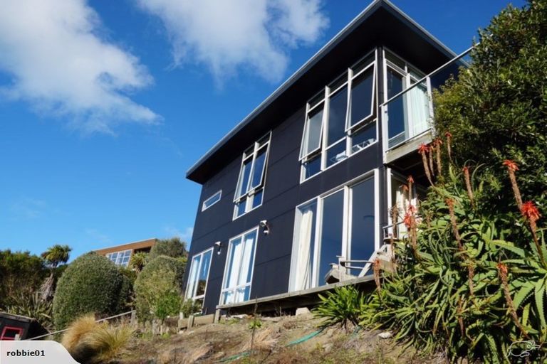 Photo of property in 153 Richmond Hill Road, Richmond Hill, Christchurch, 8081