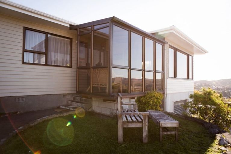 Photo of property in 35 Carluke Street, Paparangi, Wellington, 6037