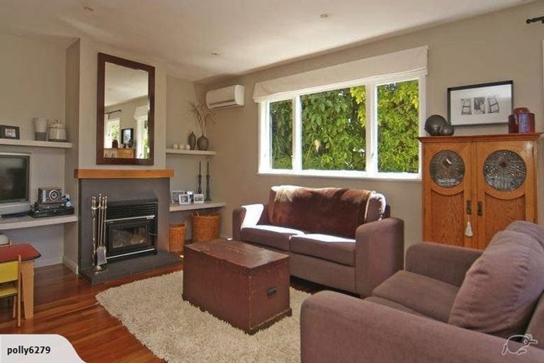 Photo of property in 30 Spencer Street, Crofton Downs, Wellington, 6035