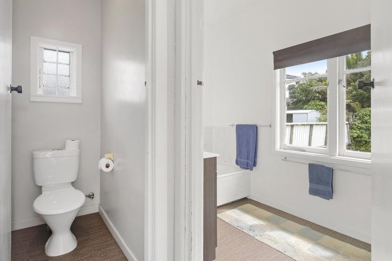 Photo of property in 5 Hamilton Place, Pukekohe, 2120