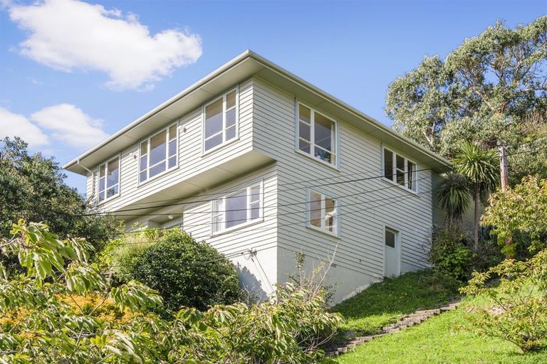 Photo of property in 80 Totara Road, Miramar, Wellington, 6022