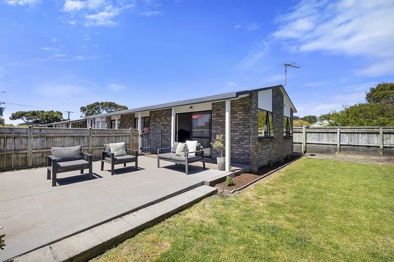 Photo of property in 26c Richmond Street, Fitzroy, New Plymouth, 4312