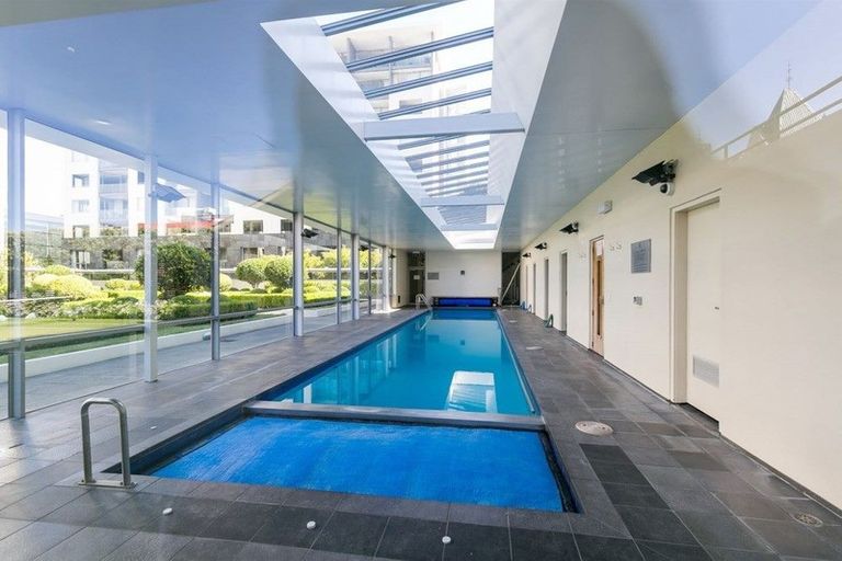 Photo of property in Sanctum Apartment, 10 Ebor Street, Te Aro, Wellington, 6011