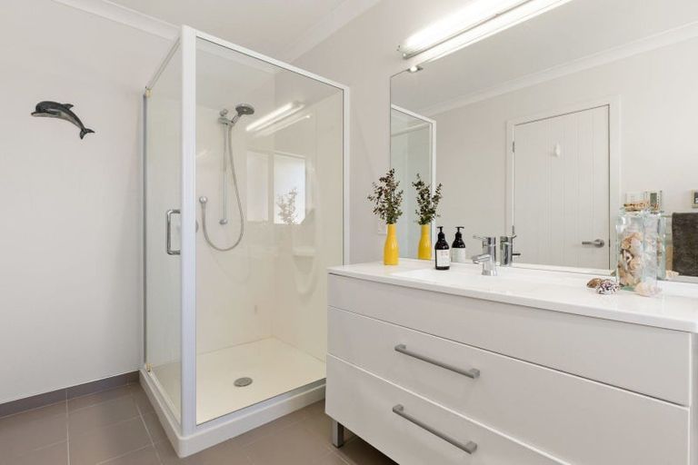 Photo of property in 9 Cooper Crescent, Cambridge, 3434