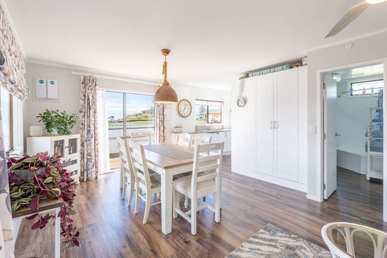 Photo of property in 308b Pukehina Parade, Pukehina, Te Puke, 3189