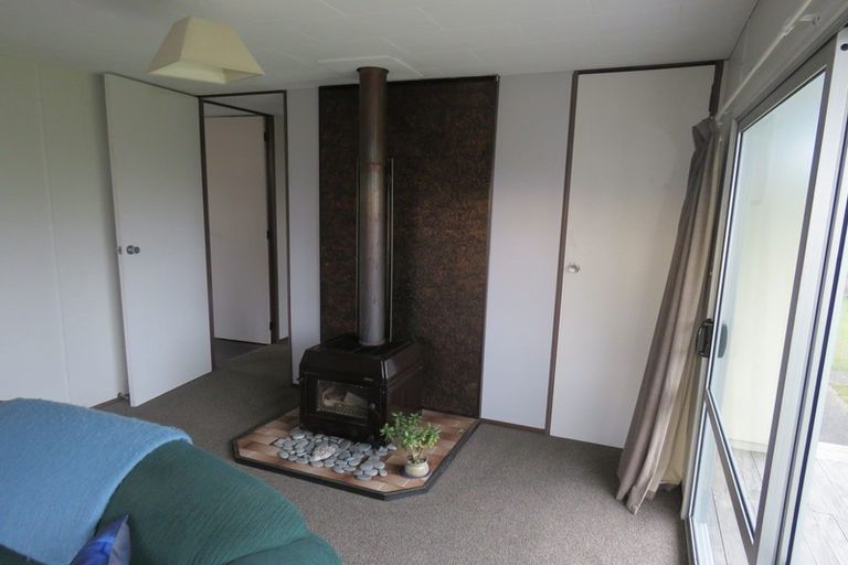 Photo of property in 15 Martin Place, Carters Beach, Westport, 7825