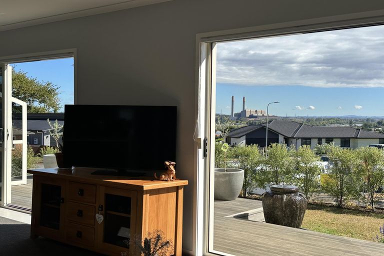 Photo of property in 11a Gregson Drive, Huntly, 3700