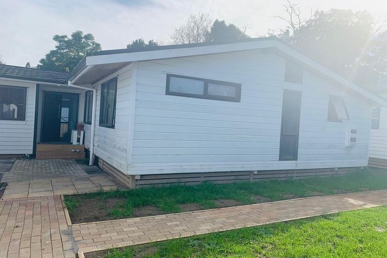 Photo of property in 5 Pinehurst Place, Wattle Downs, Auckland, 2103