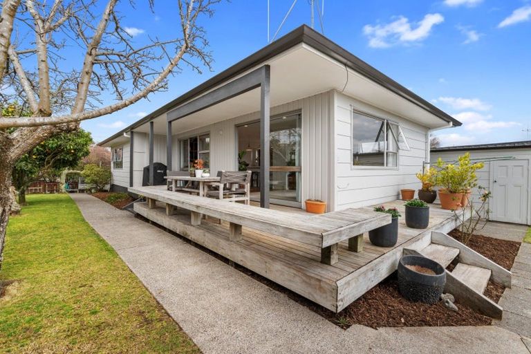 Photo of property in 57 Sherwood Street, Bellevue, Tauranga, 3110