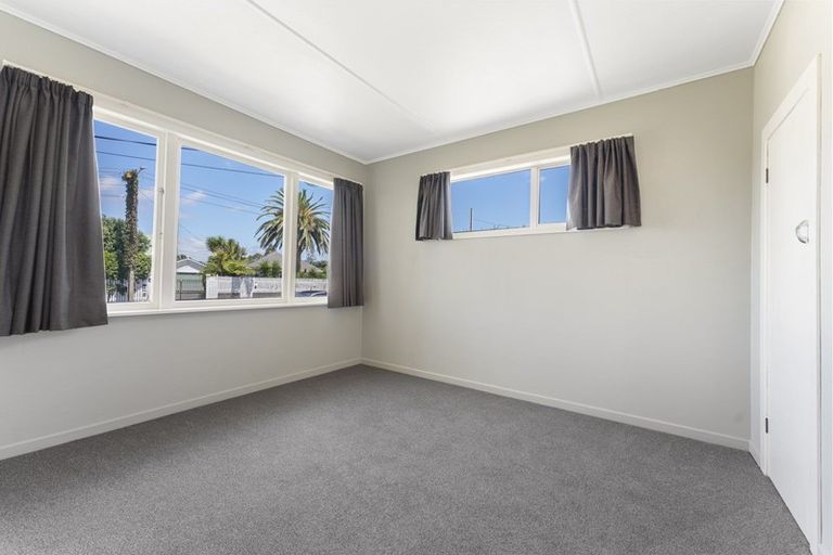 Photo of property in 6 Bedford Street, Fitzroy, New Plymouth, 4312