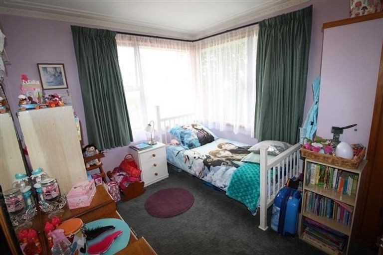 Photo of property in 1 Duff Place, Mosgiel, 9024