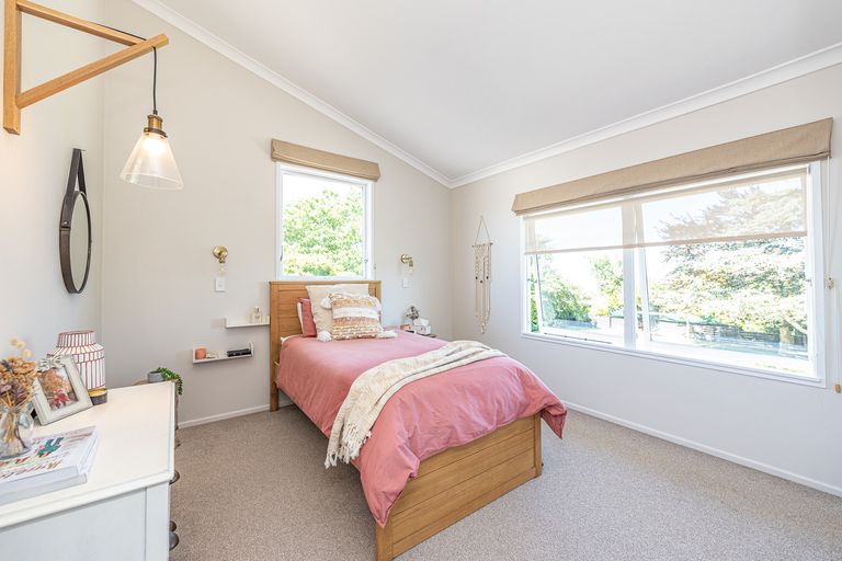 Photo of property in 16 Turere Place, Otamatea, Whanganui, 4501