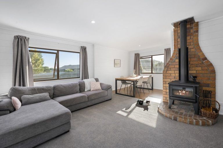 Photo of property in 11 Chestnut Place, Ngongotaha, Rotorua, 3010