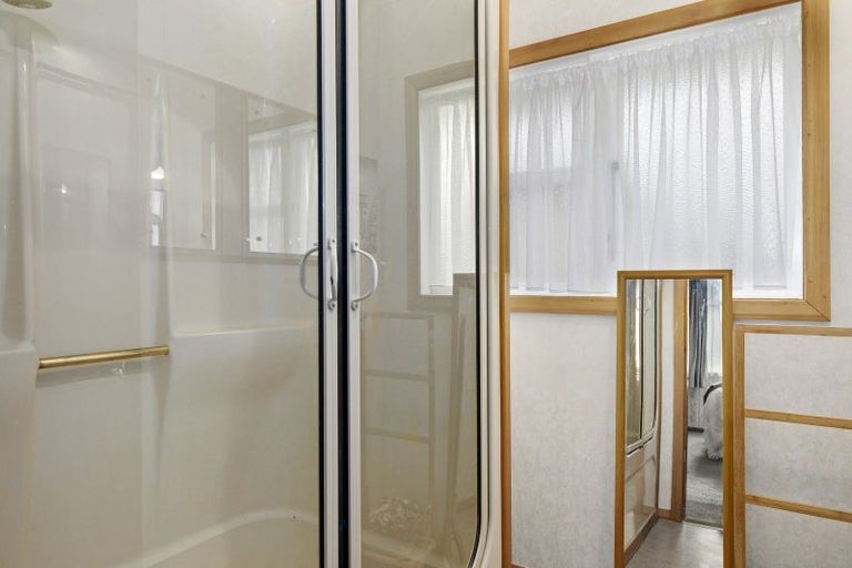 Photo of property in 50 Thomas Street, Stokes Valley, Lower Hutt, 5019