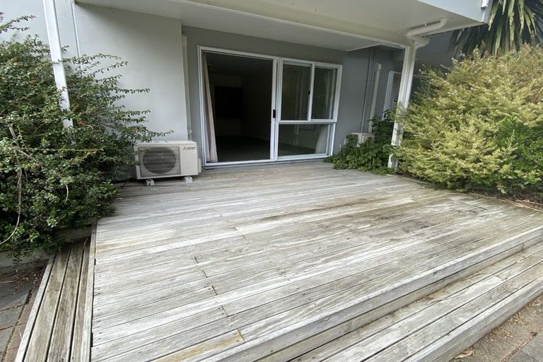 Photo of property in 95 Farmer Crescent, Taita, Lower Hutt, 5011