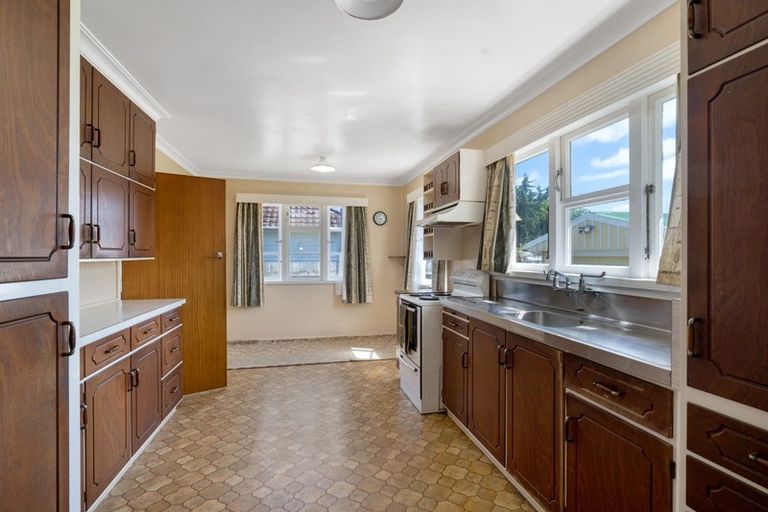 Photo of property in 37 Dorset Street, Levin, 5510