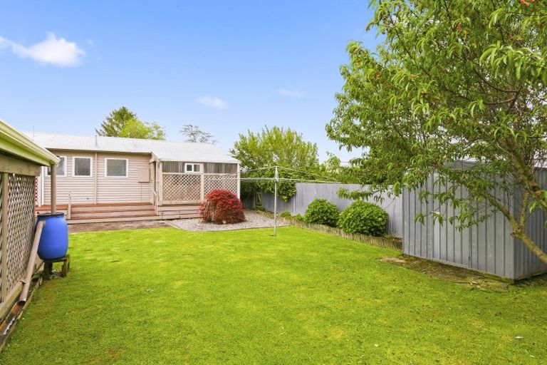 Photo of property in 14 Solway Street, Levin, 5510