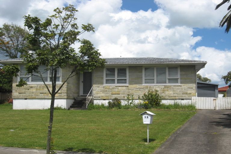 Photo of property in 19 Dagenham Street, Manurewa, Auckland, 2102