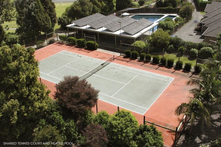 Photo of property in 44 Contour Avenue, Pyes Pa, Tauranga, 3112