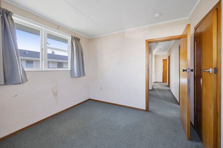 Photo of property in 44 Marama Crescent, Spotswood, New Plymouth, 4310