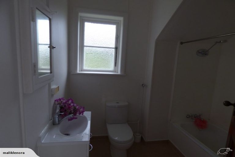 Photo of property in 29 Hindmarsh Street, Johnsonville, Wellington, 6037