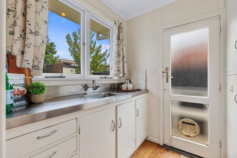 Photo of property in 2/41 Turret Road, Tauranga South, Tauranga, 3112