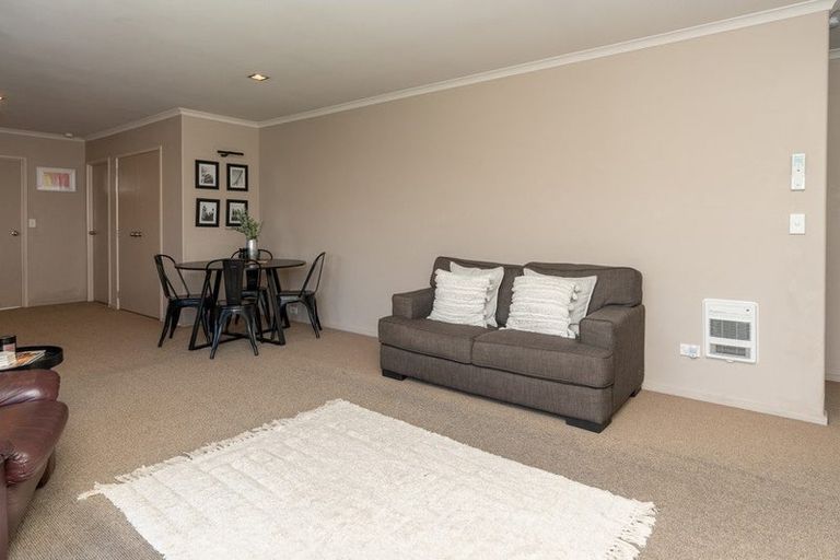 Photo of property in 25 Thomas Road, Huntington, Hamilton, 3210