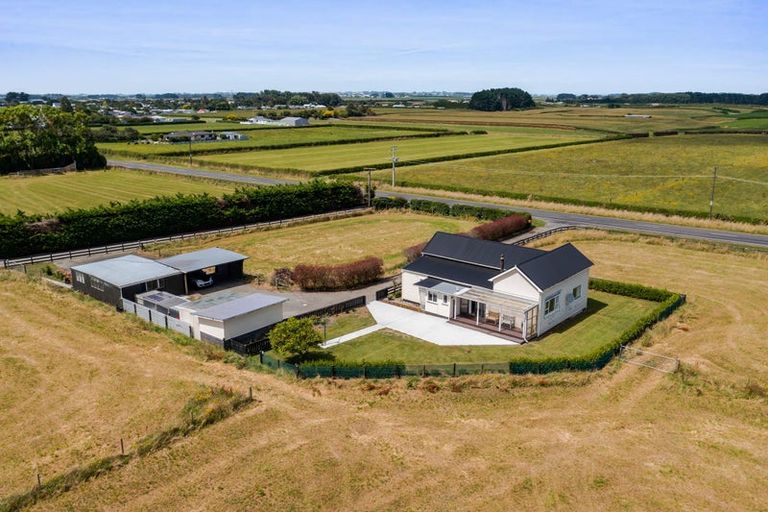 Photo of property in 84 Mawhitiwhiti Road, Normanby, Hawera, 4675