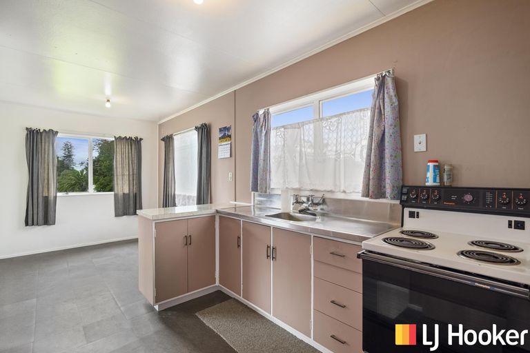 Photo of property in 21 Brookland Road, Western Heights, Rotorua, 3015