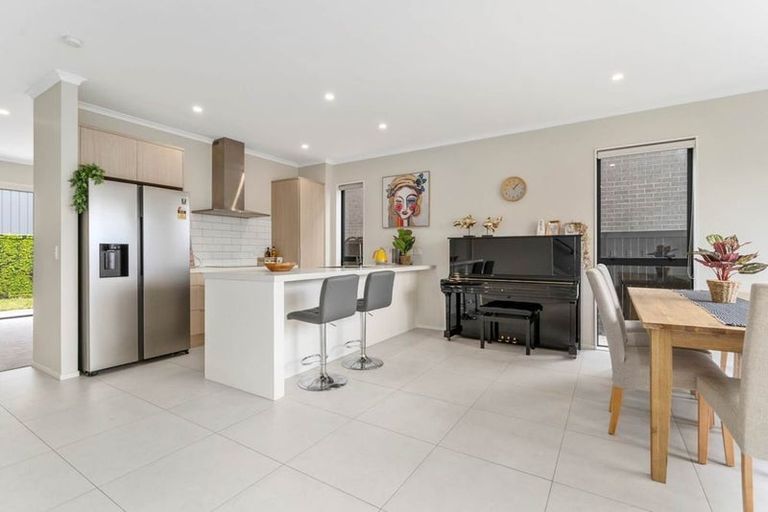 Photo of property in 36 Ringa Matau Road, Hobsonville, Auckland, 0616