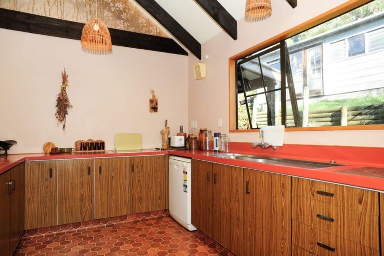 Photo of property in 16 Main Road, Governors Bay, Lyttelton, 8971