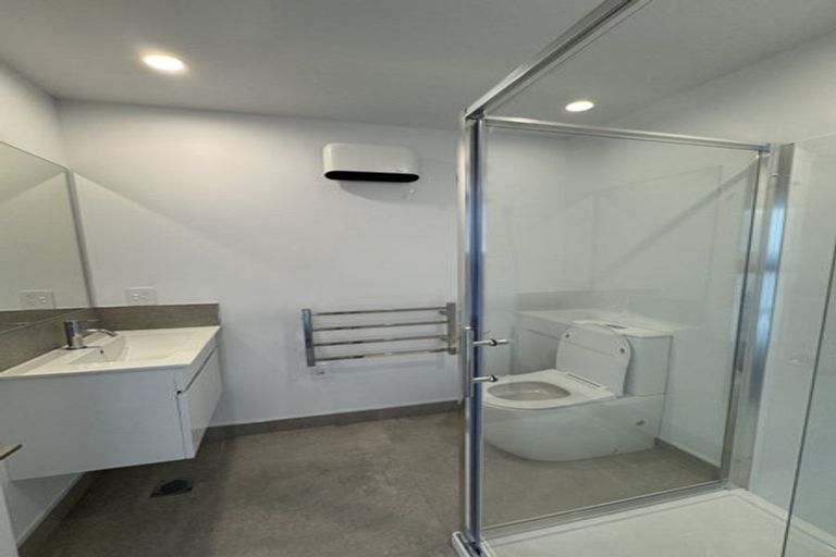 Photo of property in 8 Valiant Street, Wigram, Christchurch, 8042