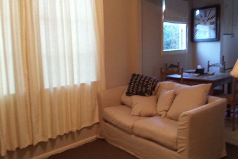 Photo of property in 24 Roslyn Terrace, West End, Timaru, 7910